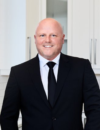 Photo of Chris Constantine
